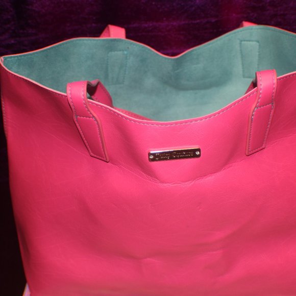 PINK REVERSIBLE JUICY COURTURE BAG - Picture 1 of 10
